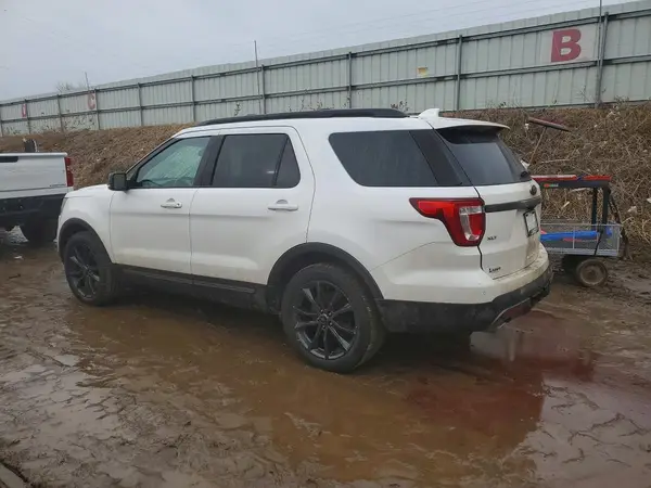 1FM5K8D81HGD02068 2017 FORD EXPLORER - Image 2