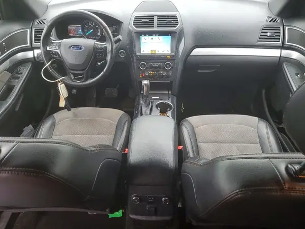 1FM5K8D81HGD02068 2017 FORD EXPLORER - Image 8