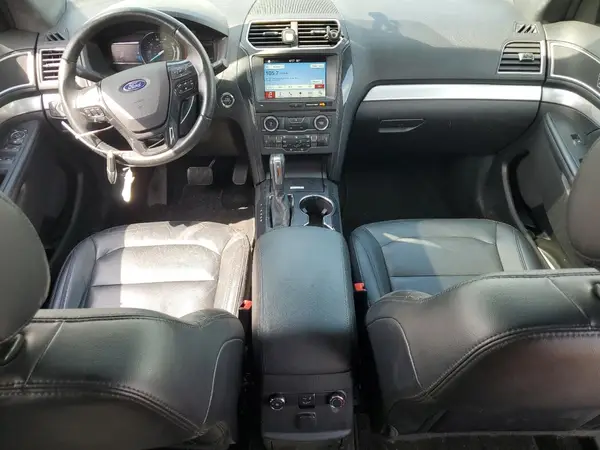 1FM5K8D81HGD02295 2017 FORD EXPLORER - Image 8