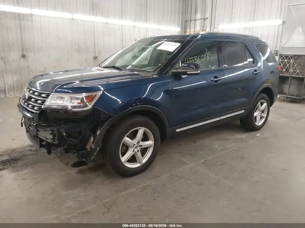 1FM5K8D81HGD03737 2017 FORD EXPLORER - Image 2