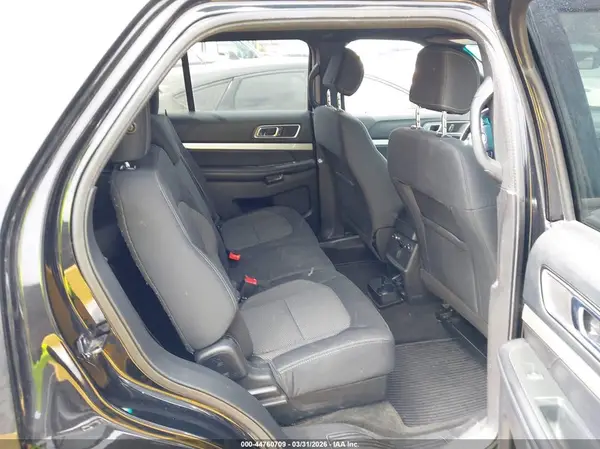 1FM5K8D81HGD04645 2017 FORD EXPLORER - Image 8