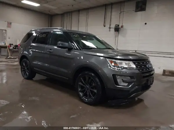 1FM5K8D81HGD27004 2017 FORD EXPLORER - Image 1