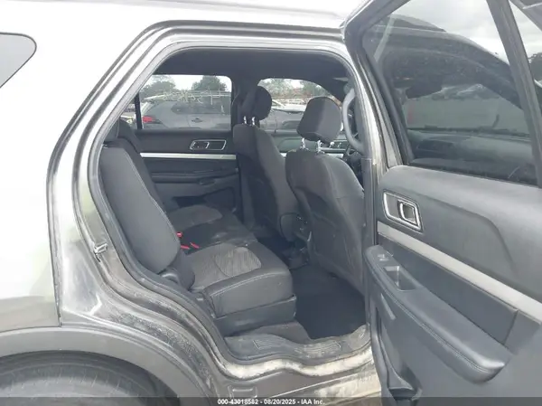 1FM5K8D81HGD47673 2017 FORD EXPLORER - Image 8