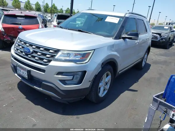 1FM5K8D81HGD57328 2017 FORD EXPLORER - Image 2