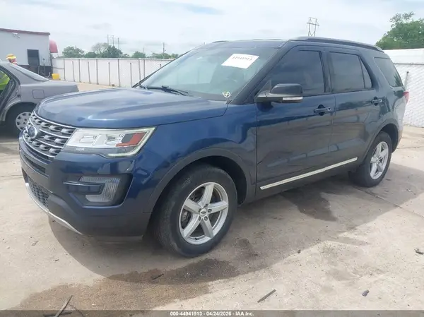 1FM5K8D81HGD57359 2017 FORD EXPLORER - Image 2