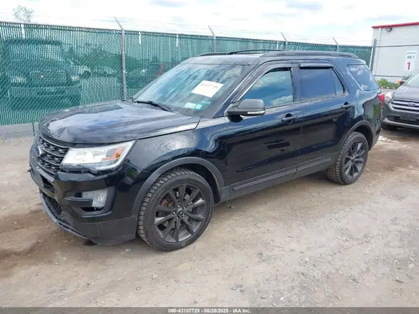1FM5K8D81HGD71357 2017 FORD EXPLORER - Image 2