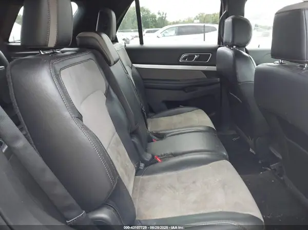 1FM5K8D81HGD71357 2017 FORD EXPLORER - Image 8