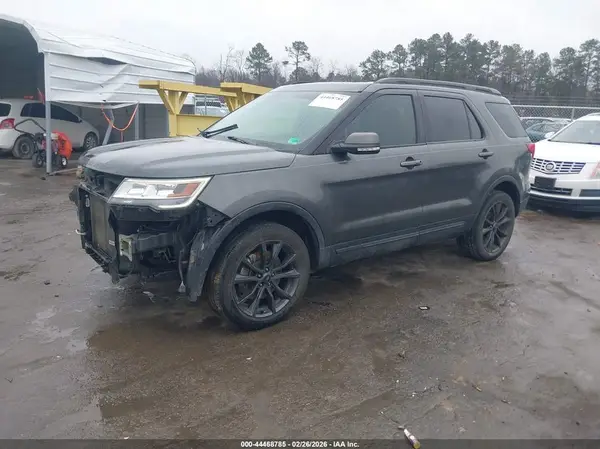 1FM5K8D81HGD77885 2017 FORD EXPLORER - Image 2