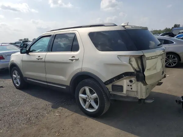 1FM5K8D81HGD95030 2017 FORD EXPLORER - Image 2