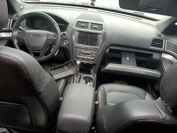 1FM5K8D81HGD95254 2017 FORD EXPLORER - Image 8