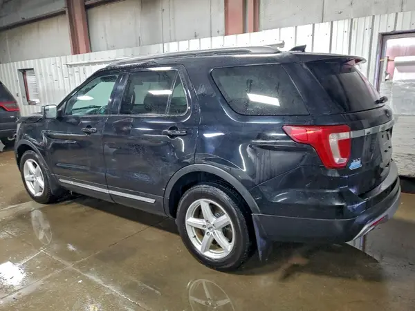 1FM5K8D81HGE20685 2017 FORD EXPLORER - Image 2