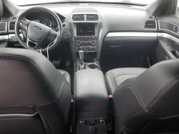 1FM5K8D81HGE22047 2017 FORD EXPLORER - Image 8