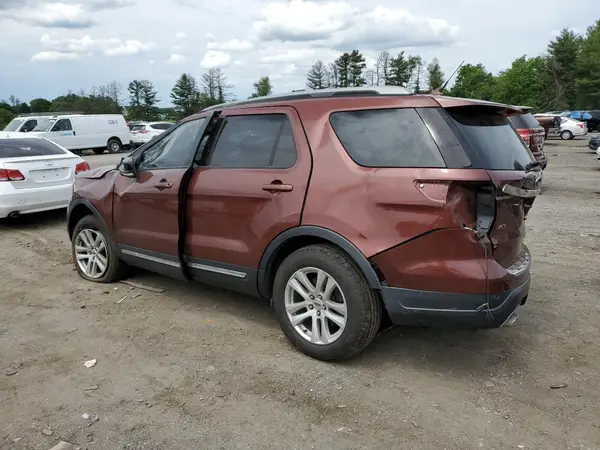 1FM5K8D81JGA11477 2018 FORD EXPLORER - Image 2