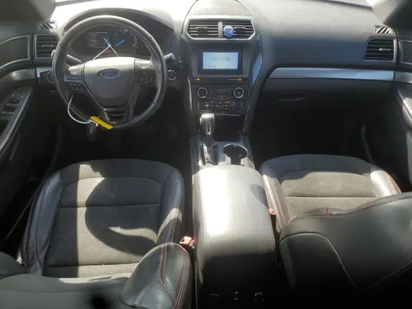 1FM5K8D81JGA62185 2018 FORD EXPLORER - Image 8