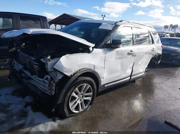 1FM5K8D81JGA64549 2018 FORD EXPLORER - Image 2