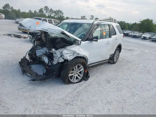 1FM5K8D81JGA75406 2018 FORD EXPLORER - Image 2