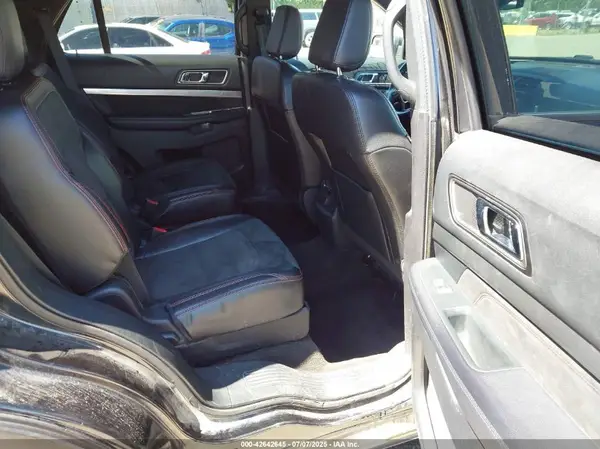 1FM5K8D81JGB14088 2018 FORD EXPLORER - Image 8