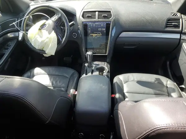 1FM5K8D81JGB25107 2018 FORD EXPLORER - Image 8