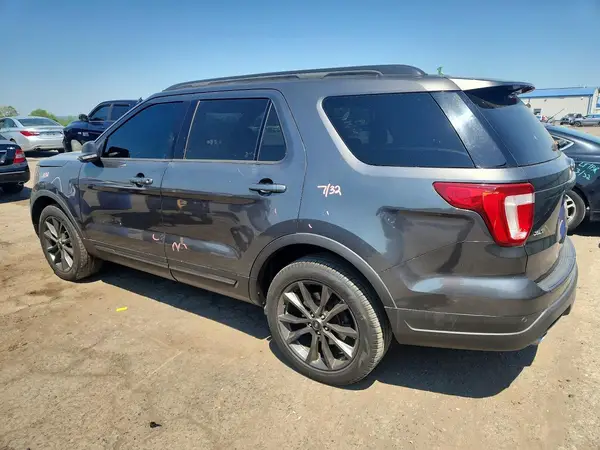 1FM5K8D81JGB25625 2018 FORD EXPLORER - Image 2