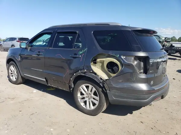 1FM5K8D81JGB27682 2018 FORD EXPLORER - Image 2