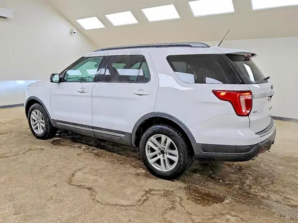 1FM5K8D81JGB30999 2018 FORD EXPLORER - Image 2