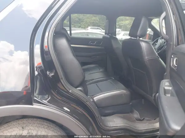 1FM5K8D81JGB35037 2018 FORD EXPLORER - Image 2