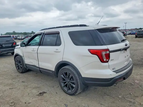 1FM5K8D81JGB53568 2018 FORD EXPLORER - Image 2