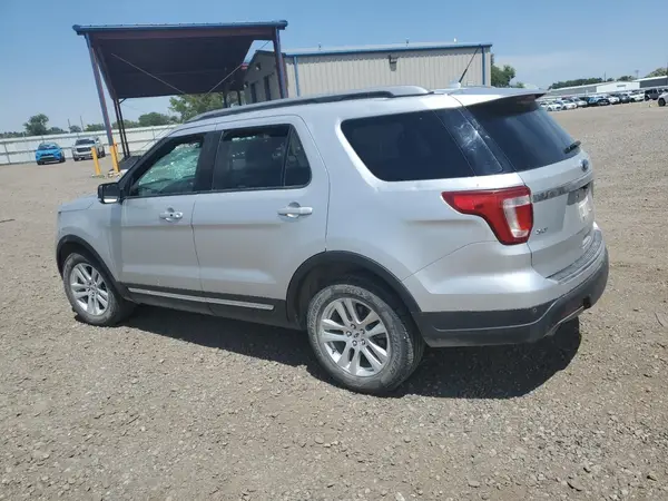1FM5K8D81JGB70144 2018 FORD EXPLORER - Image 2