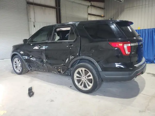 1FM5K8D81JGB72993 2018 FORD EXPLORER - Image 2