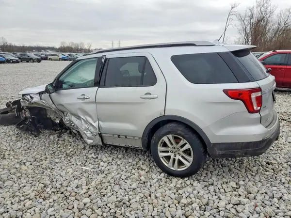 1FM5K8D81JGC01764 2018 FORD EXPLORER - Image 2