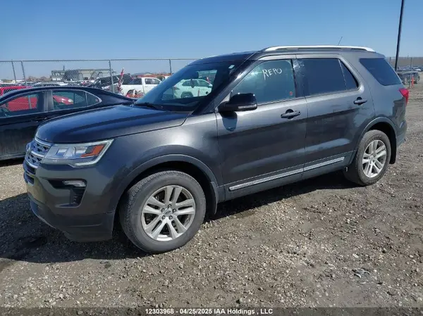 1FM5K8D81JGC35915 2018 FORD EXPLORER - Image 2