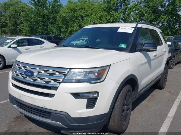 1FM5K8D81JGC77825 2018 FORD EXPLORER - Image 2