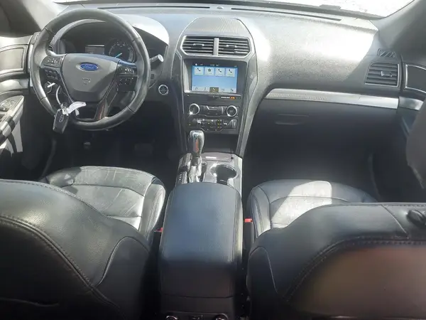1FM5K8D81JGC82328 2018 FORD EXPLORER - Image 8