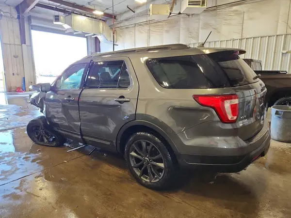 1FM5K8D81JGC91398 2018 FORD EXPLORER - Image 2