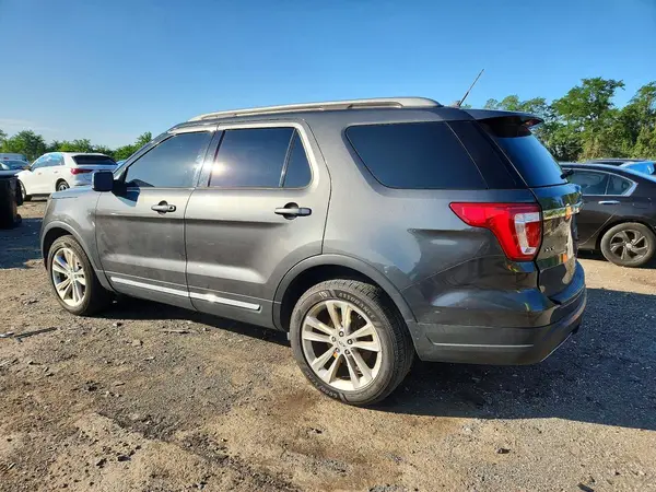 1FM5K8D81KGA05776 2019 FORD EXPLORER - Image 2