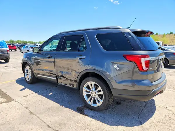 1FM5K8D81KGA41113 2019 FORD EXPLORER - Image 2