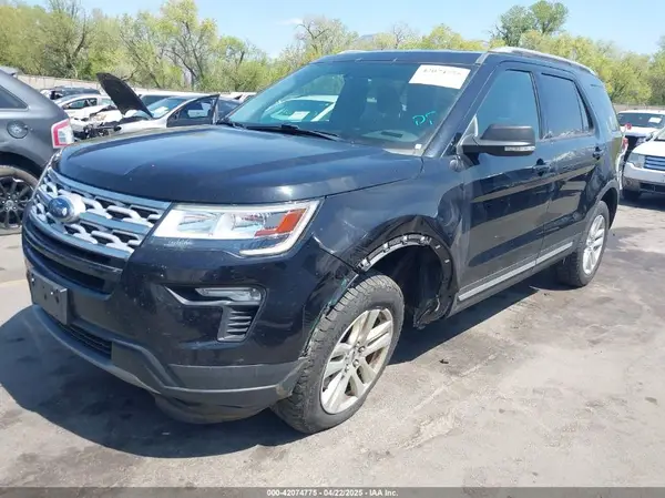 1FM5K8D81KGB26100 2019 FORD EXPLORER - Image 2