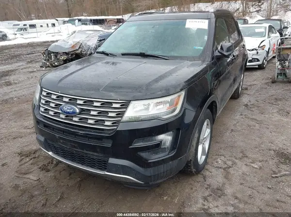 1FM5K8D82GGA02585 2016 FORD EXPLORER - Image 2
