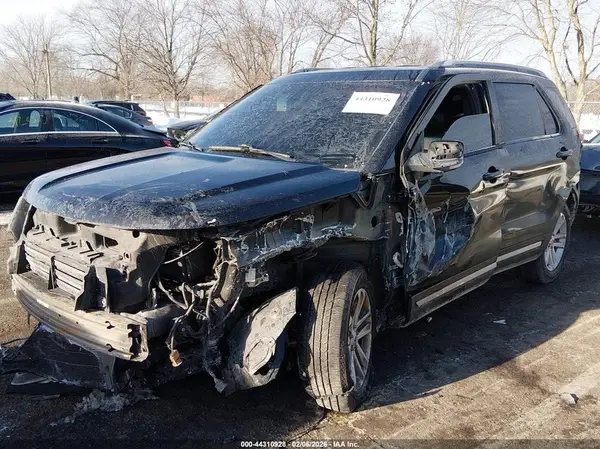 1FM5K8D82GGA11402 2016 FORD EXPLORER - Image 2