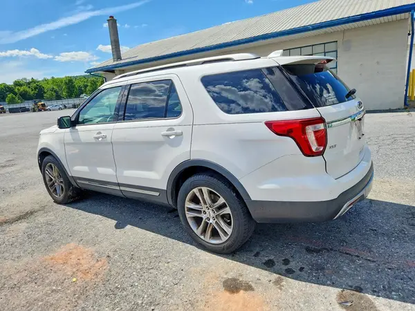 1FM5K8D82GGA16731 2016 FORD EXPLORER - Image 2