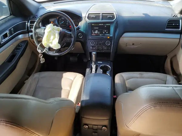 1FM5K8D82GGA18320 2016 FORD EXPLORER - Image 8