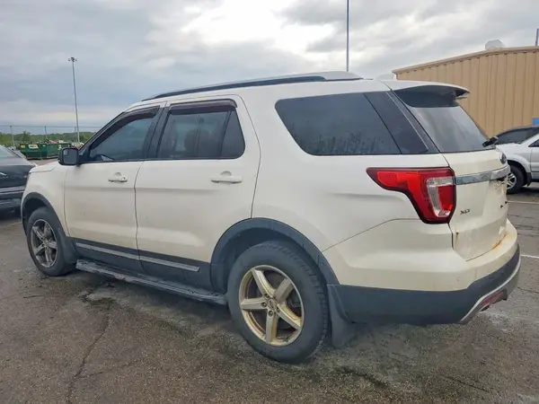 1FM5K8D82GGA37756 2016 FORD EXPLORER - Image 2