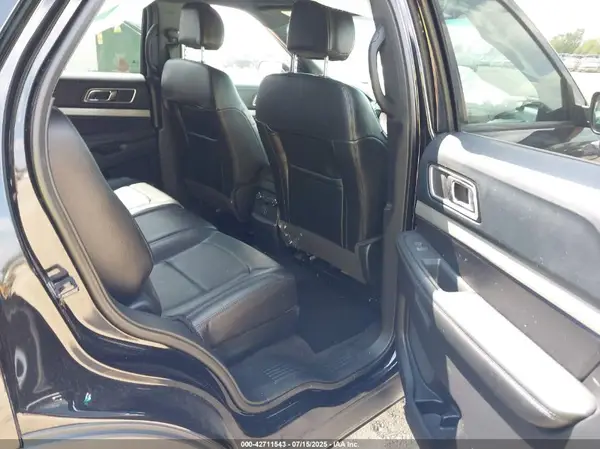 1FM5K8D82GGA43928 2016 FORD EXPLORER - Image 8