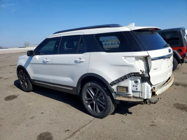 1FM5K8D82GGA61247 2016 FORD EXPLORER - Image 2