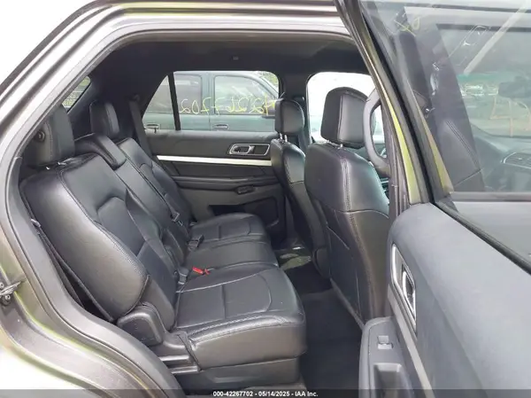1FM5K8D82GGB40627 2016 FORD EXPLORER - Image 8