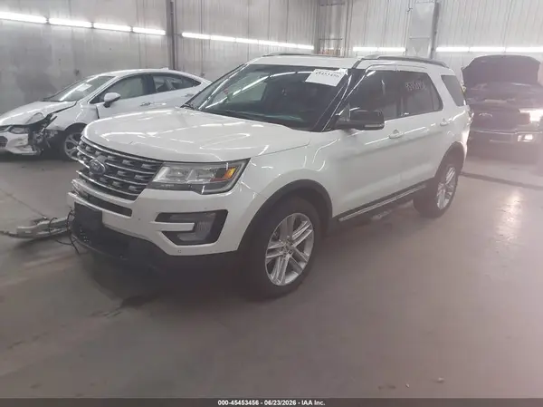1FM5K8D82GGB61106 2016 FORD EXPLORER - Image 2