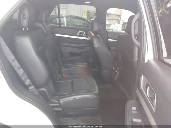 1FM5K8D82GGB61106 2016 FORD EXPLORER - Image 8