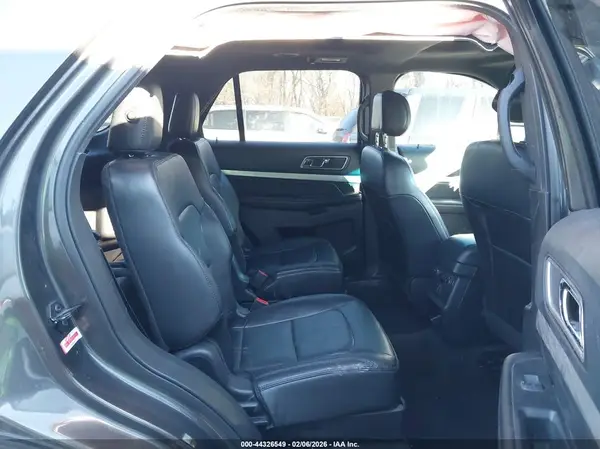 1FM5K8D82GGB64670 2016 FORD EXPLORER - Image 8
