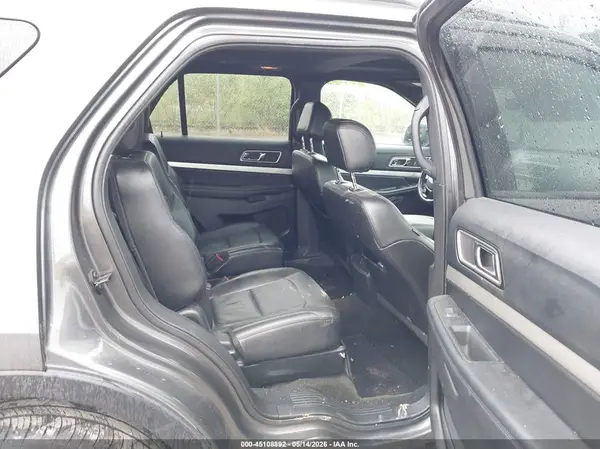 1FM5K8D82GGB85096 2016 FORD EXPLORER - Image 8