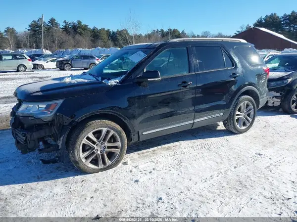 1FM5K8D82GGC00471 2016 FORD EXPLORER - Image 2
